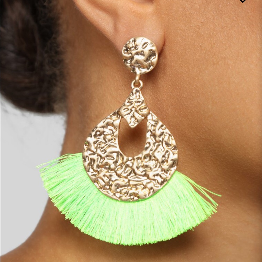 GOLD TOP, EMBELLISHED EARRINGS, Multicolor